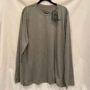 The Nike Tee Legend Dri-fit XXL